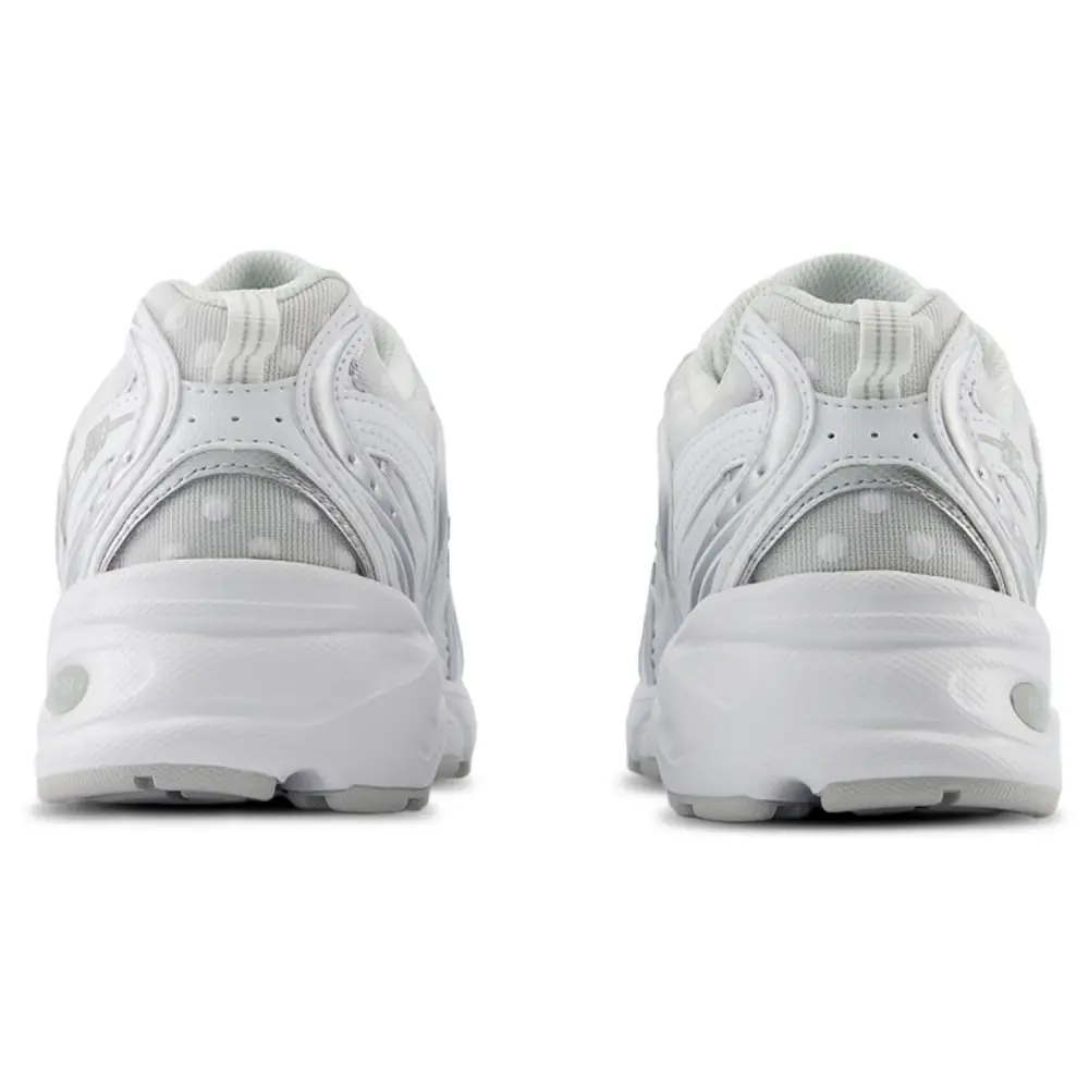 New Balance 530  Women 