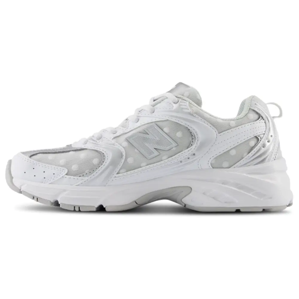 New Balance 530  Women 