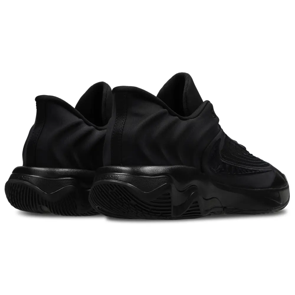 Nike Giannis Immortality 4  Men 