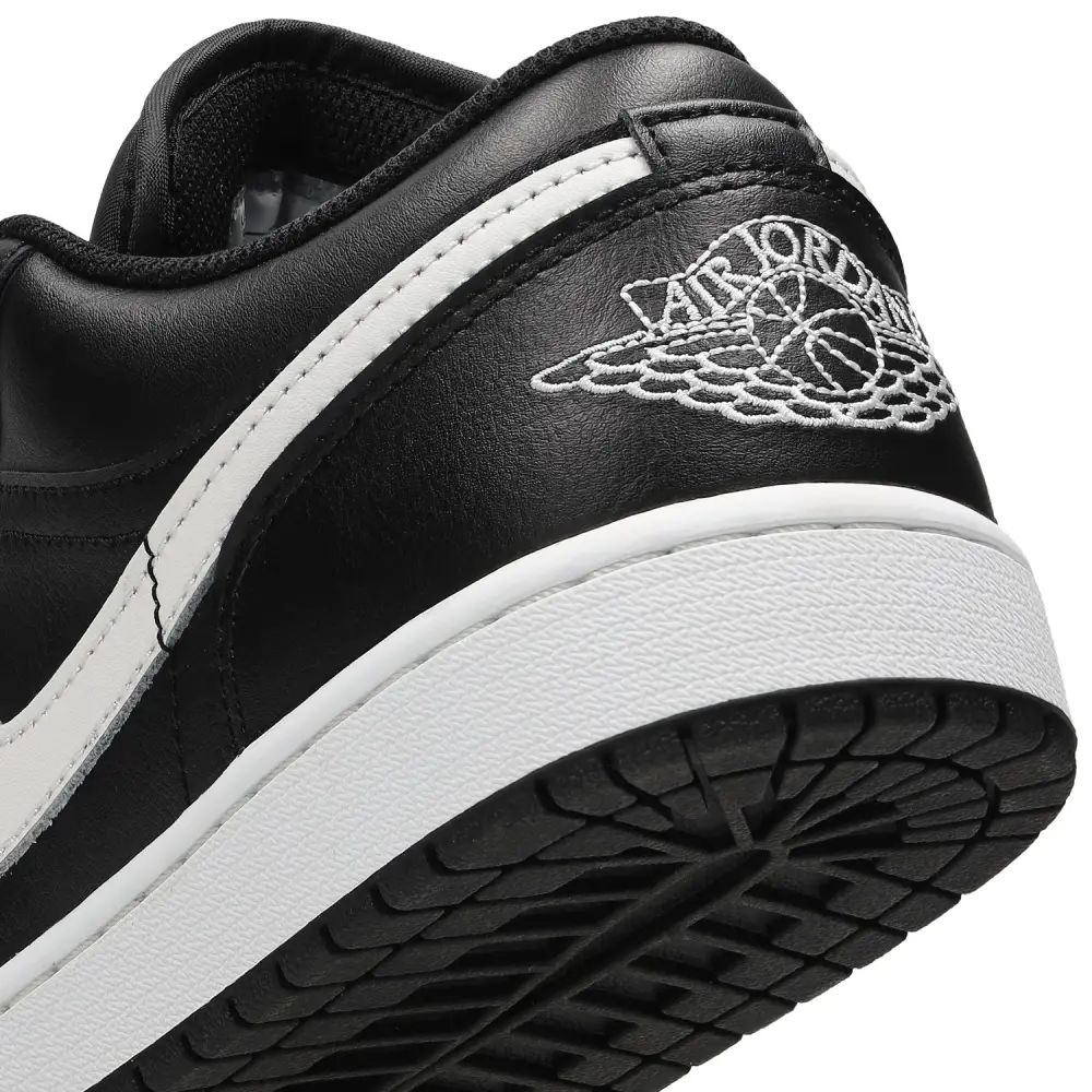 Jordan 1 Low  Women 