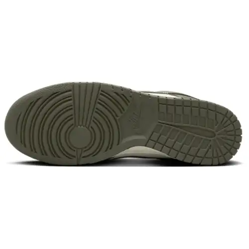 Nike Dunk Low Retro Men