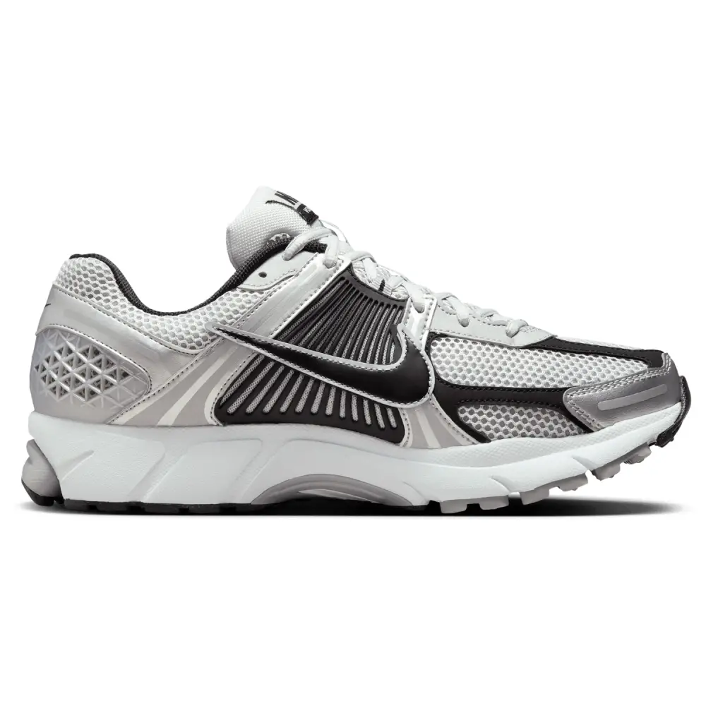 Nike Zoom Vomero 5  Men 