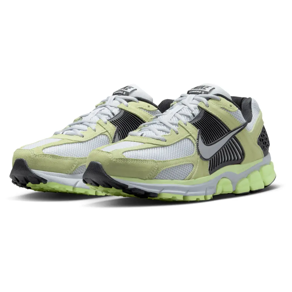 Nike Zoom Vomero 5  Men 