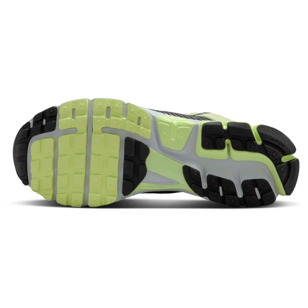Nike Zoom Vomero 5  Men 