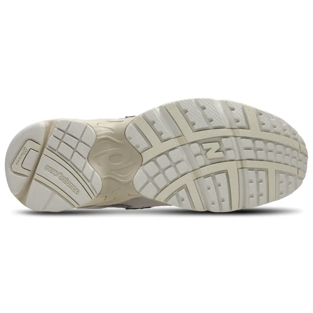 New Balance 725  Men 