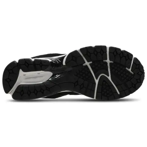 New Balance 2002R  Men 