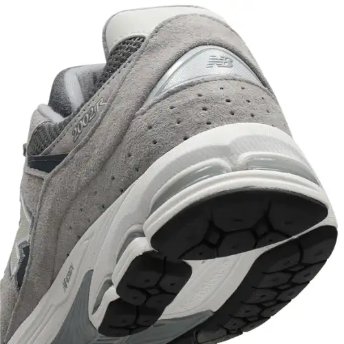 New Balance 2002R Men