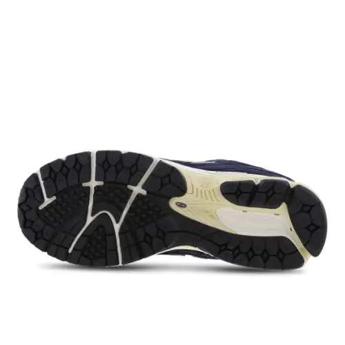 New Balance 2002R  Men 