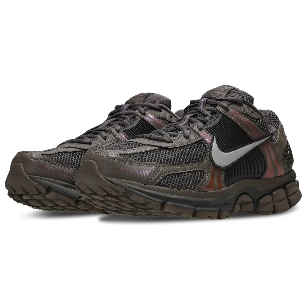Nike Zoom Vomero 5  Men 