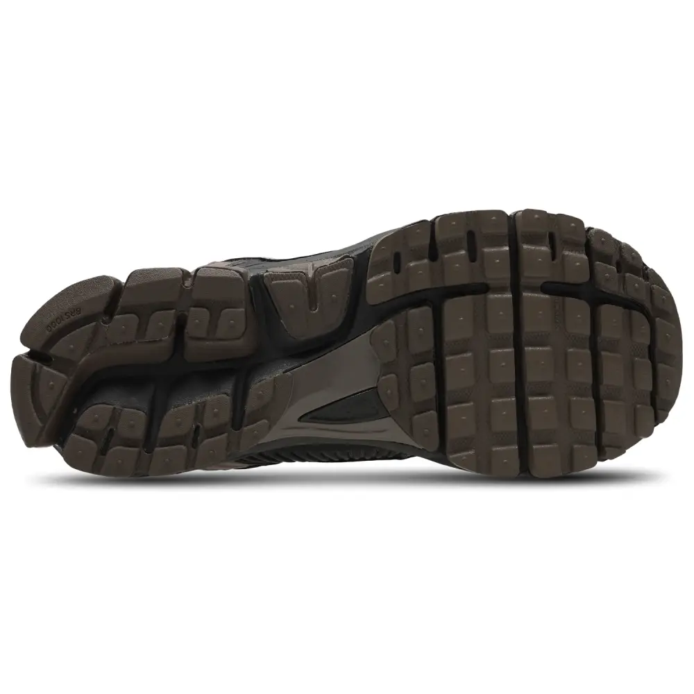 Nike Zoom Vomero 5  Men 