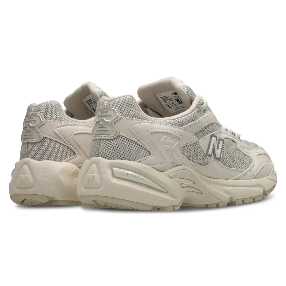 New Balance 725  Men 