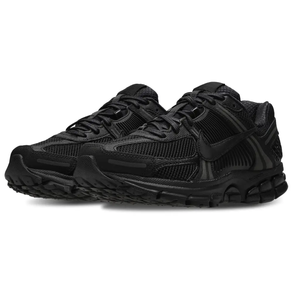 Nike Zoom Vomero 5  Men 