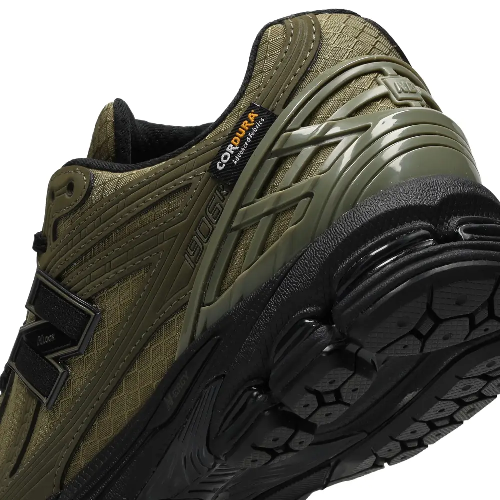 New Balance 1906R  Men 