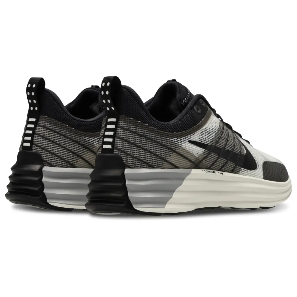 Nike Lunar Roam  Men 