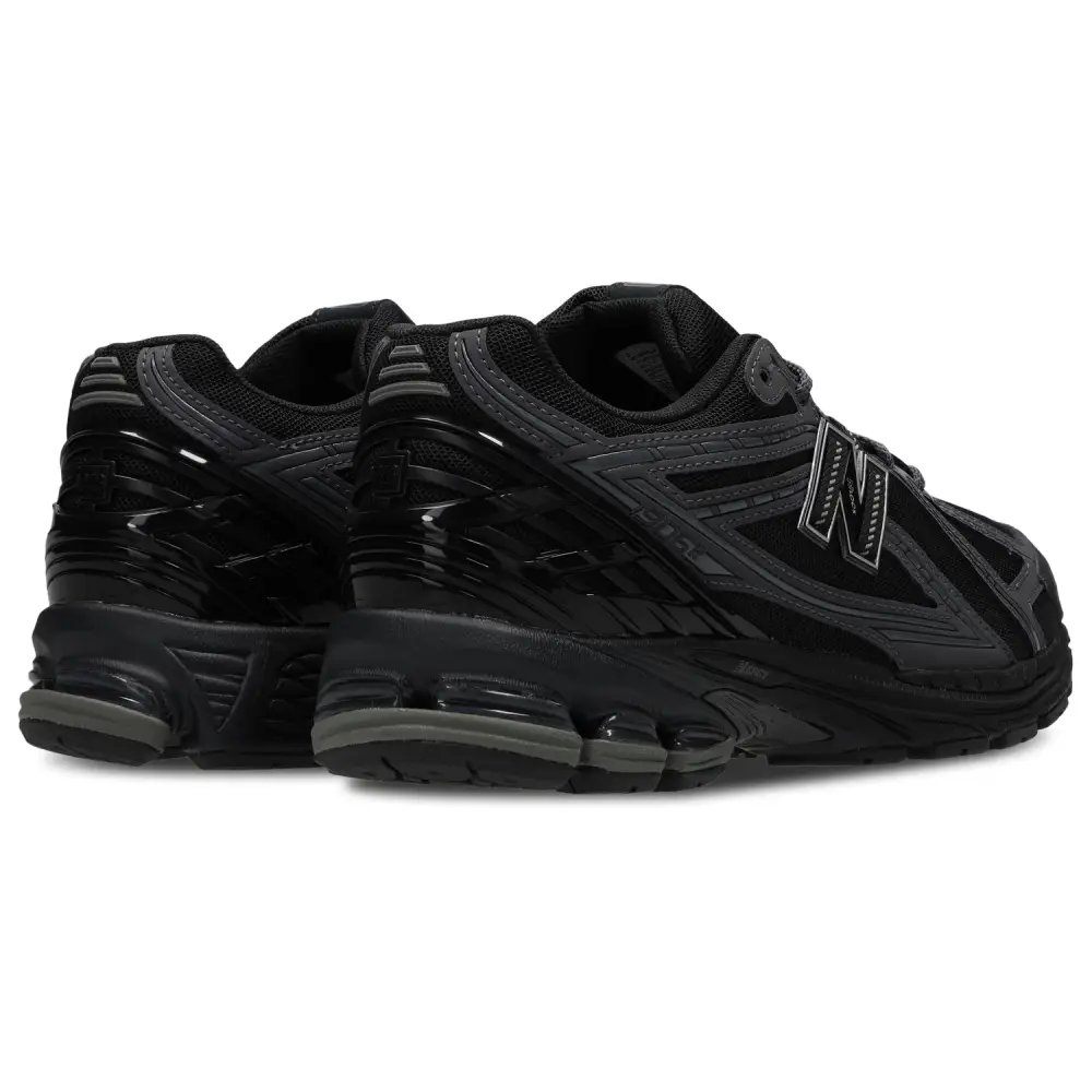 New Balance 1906R  Men 