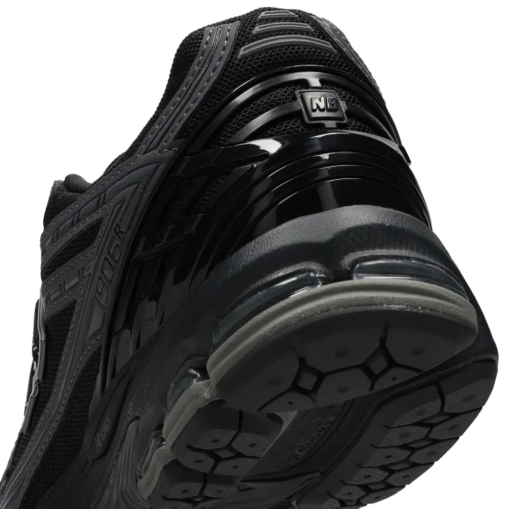 New Balance 1906R  Men 