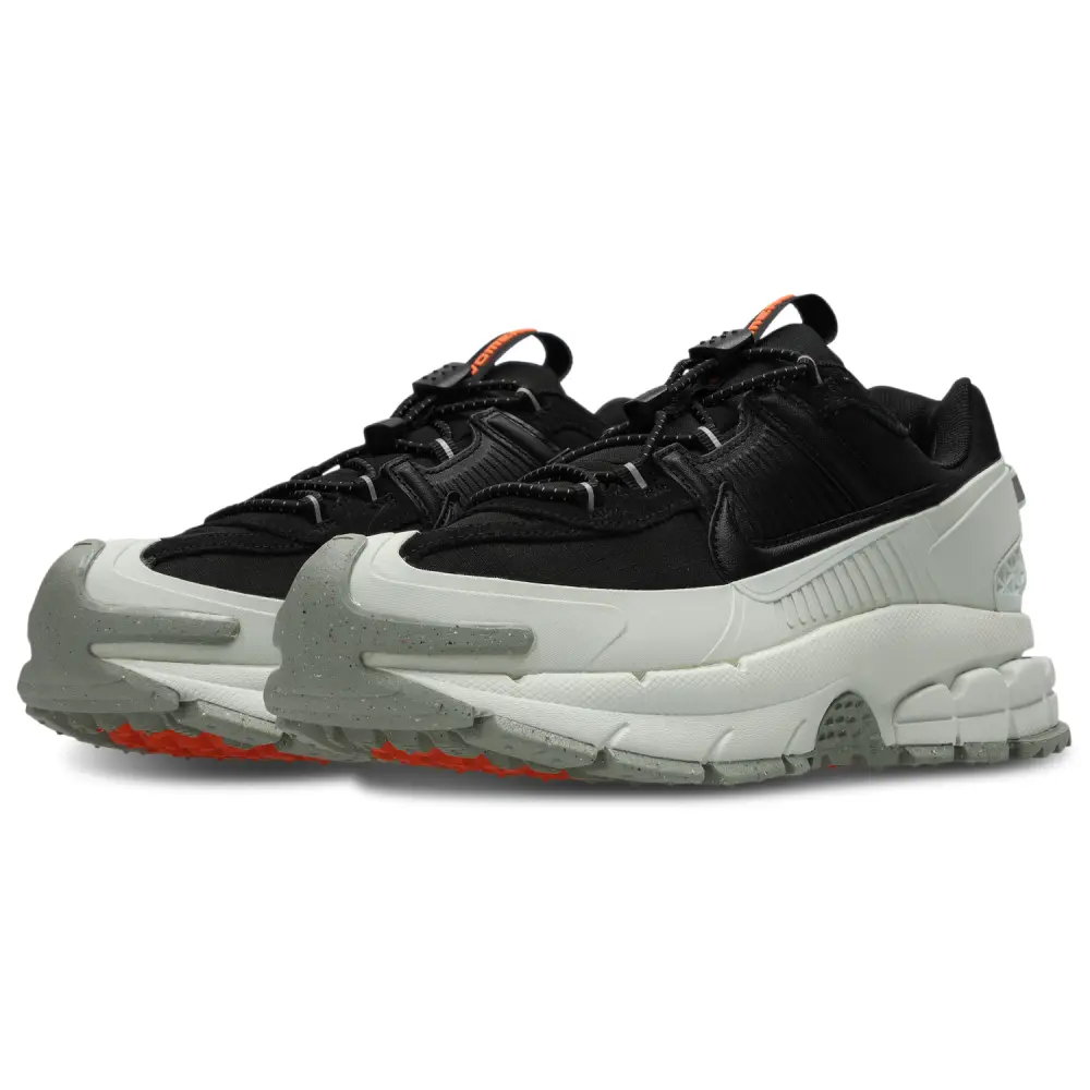 Nike Zoom Vomero Roam  Men 