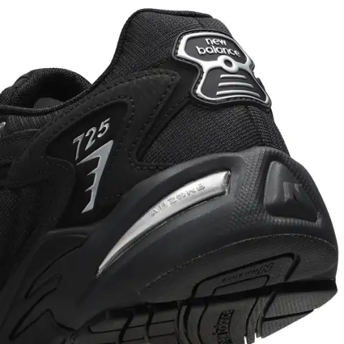 New Balance 725  Men 