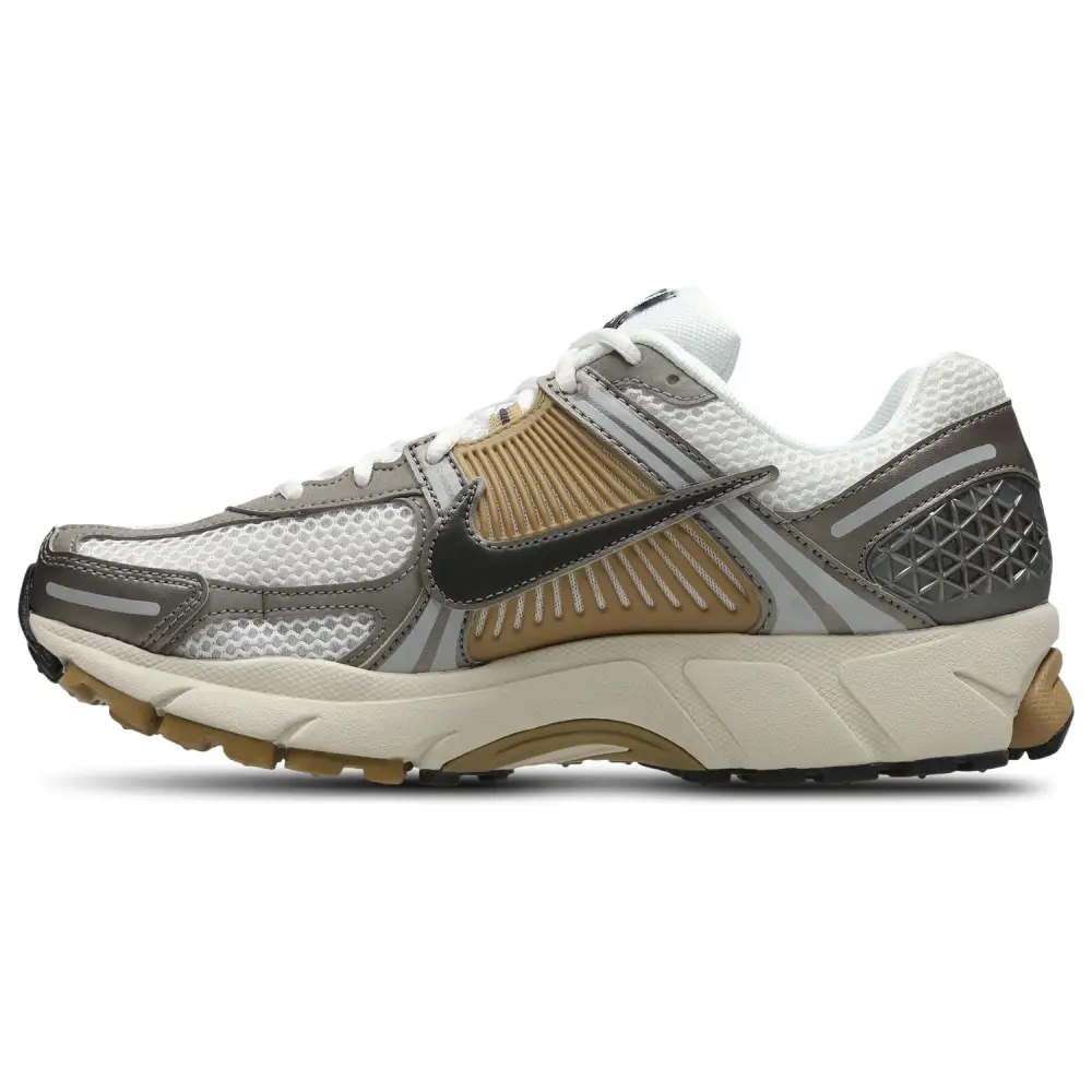Nike Zoom Vomero 5  Men 