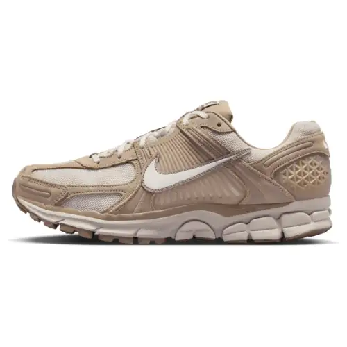 Nike Zoom Vomero 5  Men 