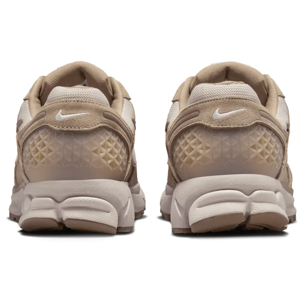 Nike Zoom Vomero 5  Men 