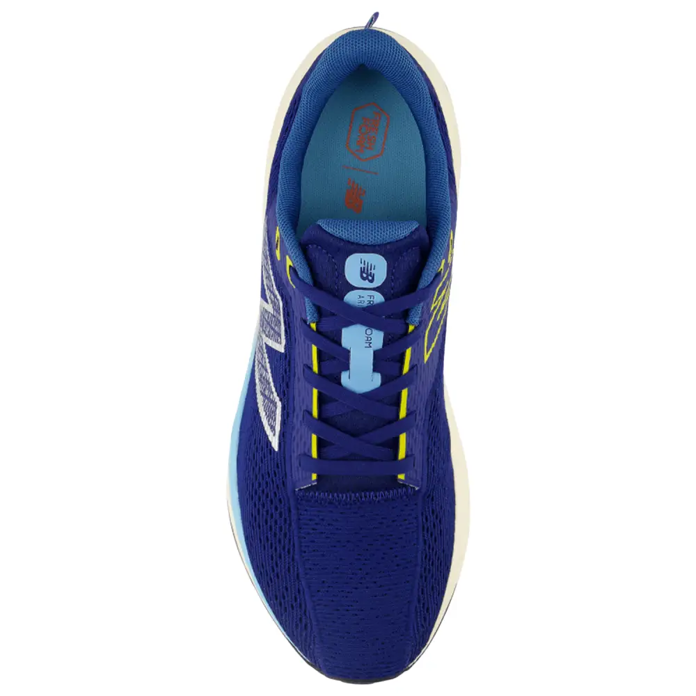 New Balance Fuelcell Propel V5  Men 