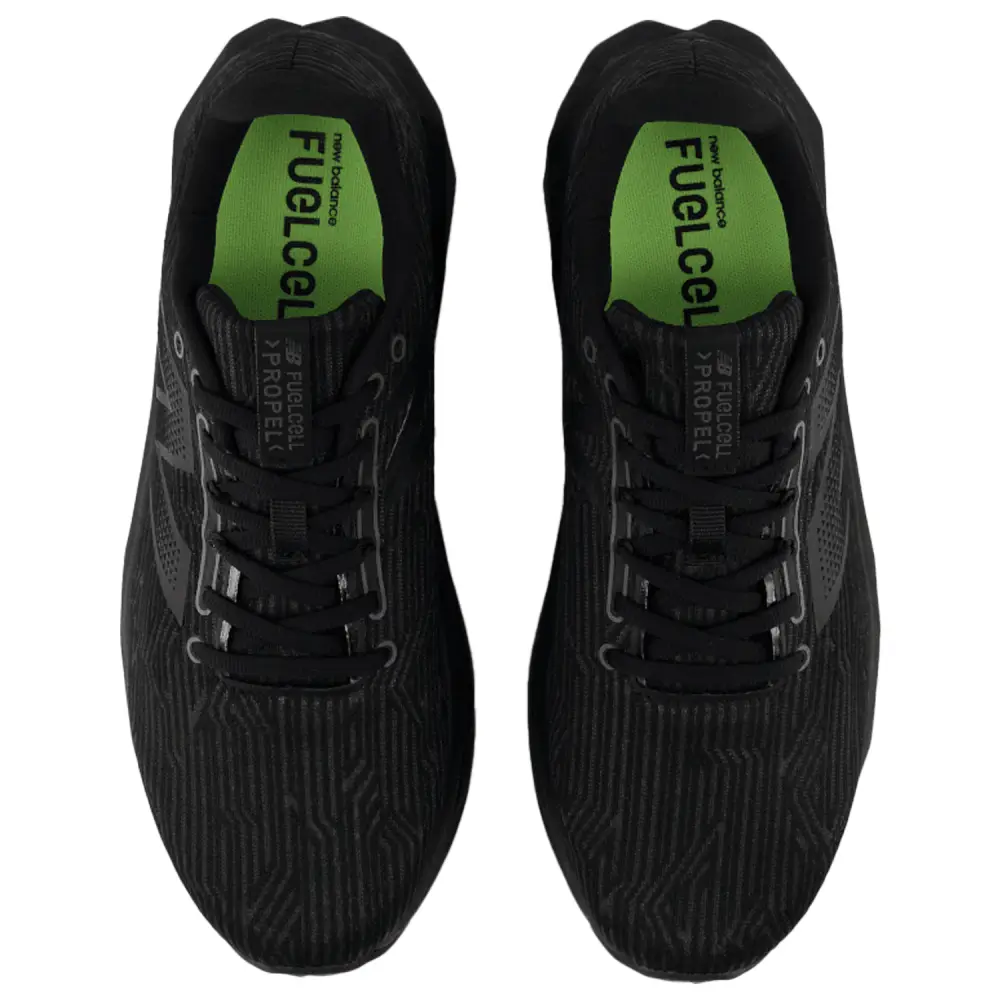 New Balance Fuelcell Propel V5  Men 