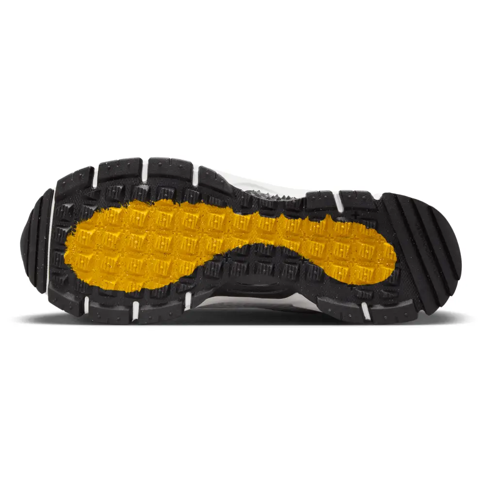 Nike Zoom Vomero Roam  Men 