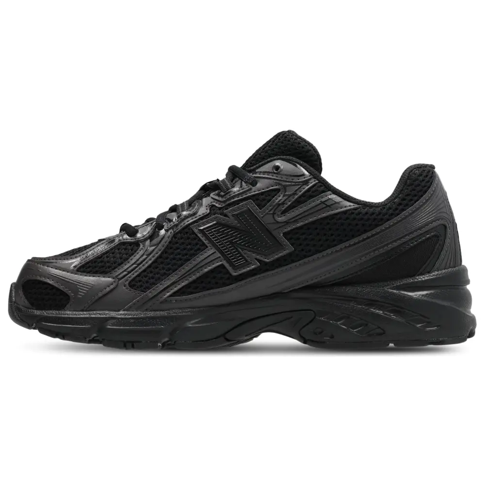 New Balance 740  Women 