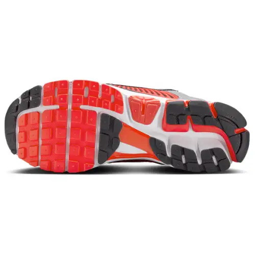 Nike Zoom Vomero 5  Men 