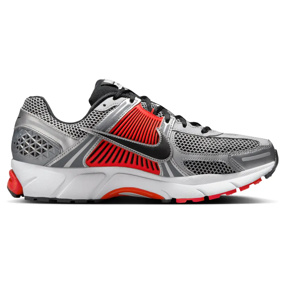 Nike Zoom Vomero 5  Women 