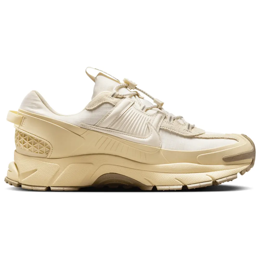 Nike Zoom Vomero Roam  Men 