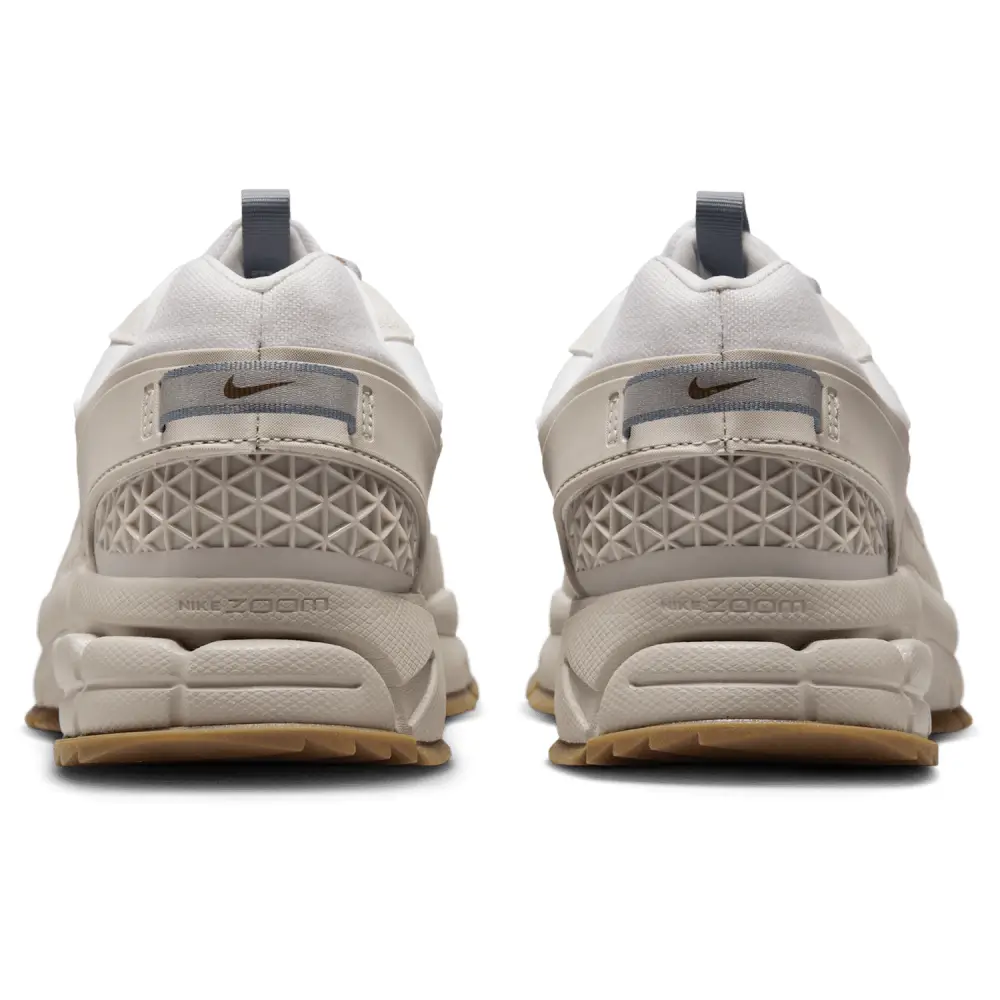 Nike Zoom Vomero Roam  Women 