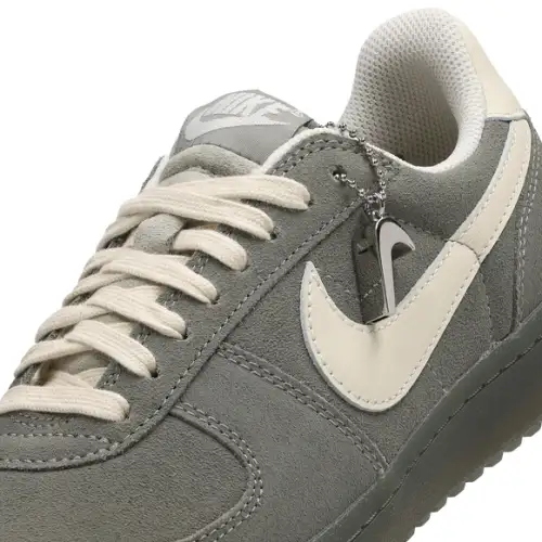 Nike Field General Men