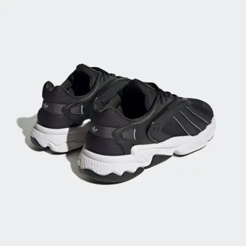 adidas Oztral  Women 