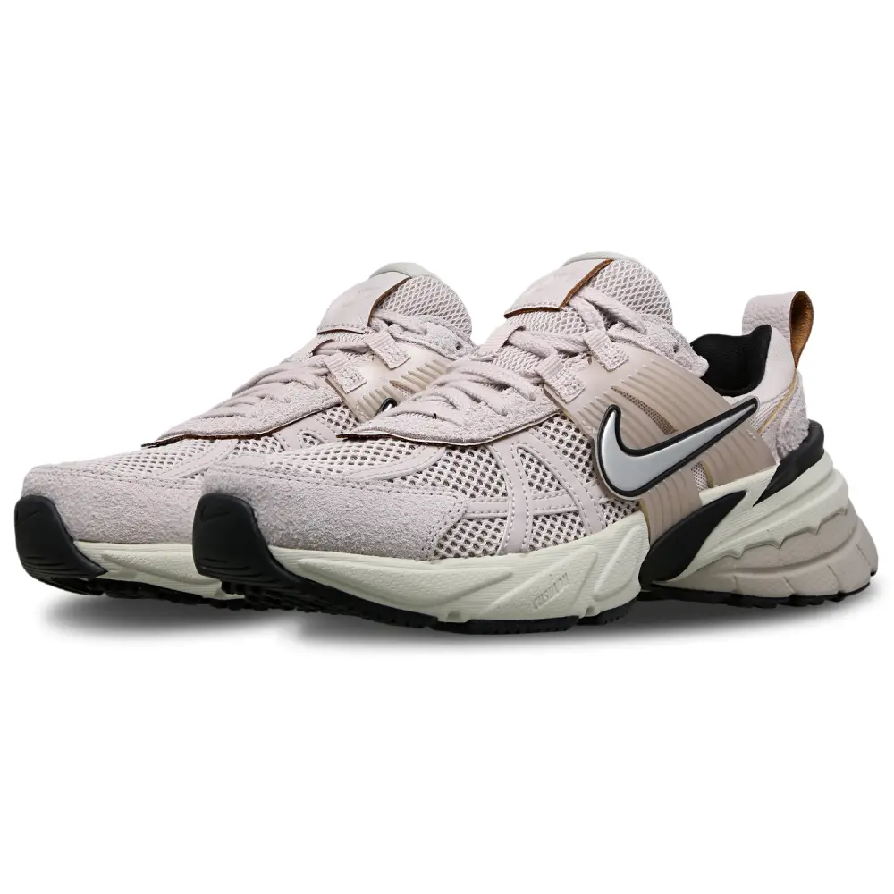 Nike V2k Run  Women 