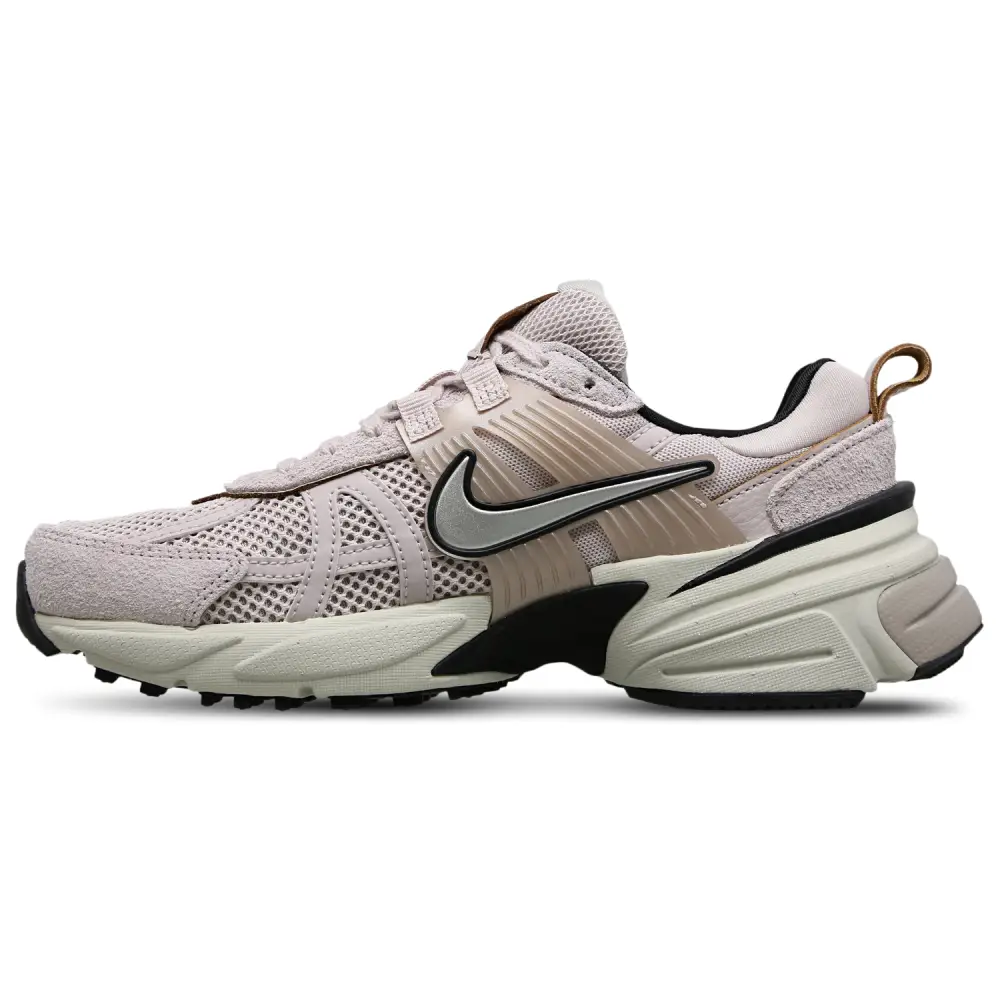 Nike V2k Run  Women 
