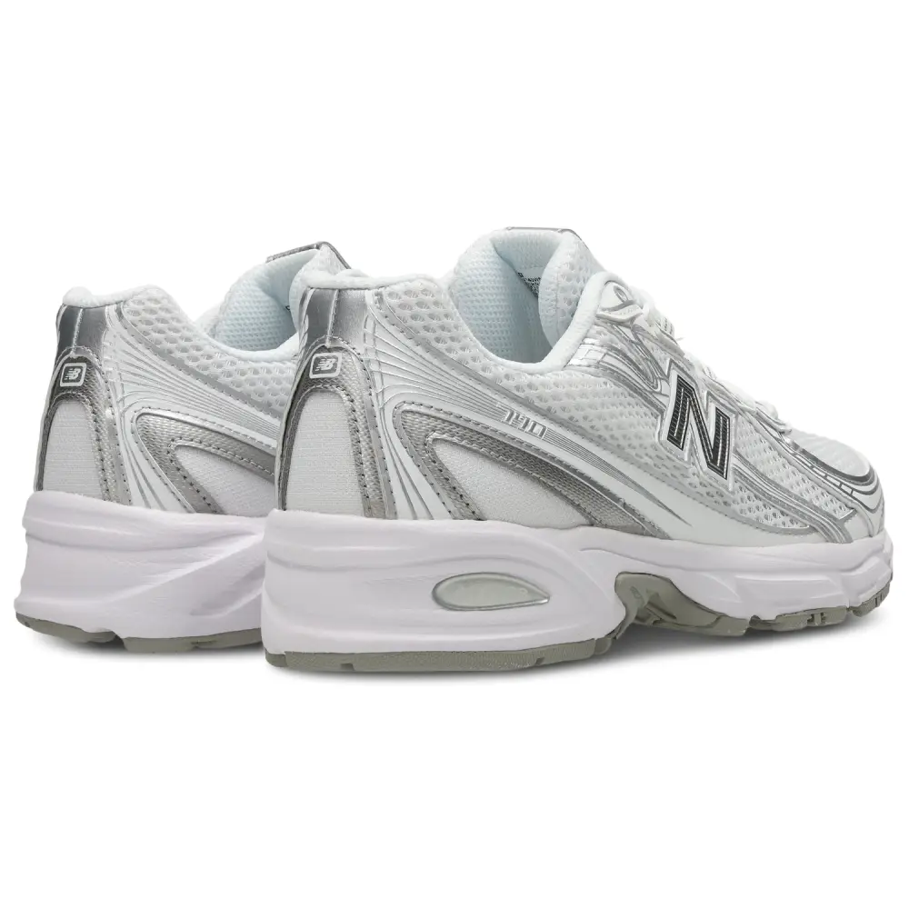 New Balance 740  Women 