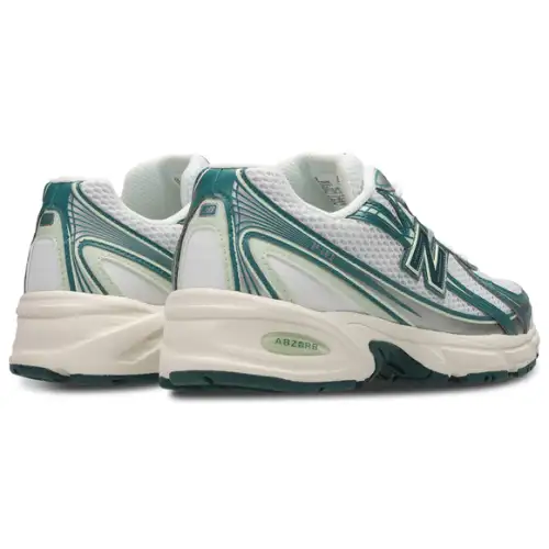 New Balance 740  Women 