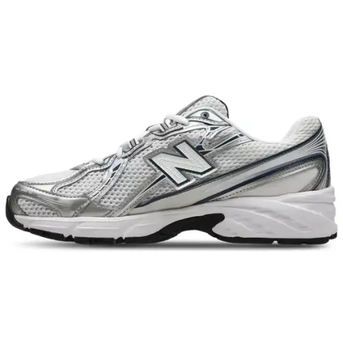 New Balance 740  Women 