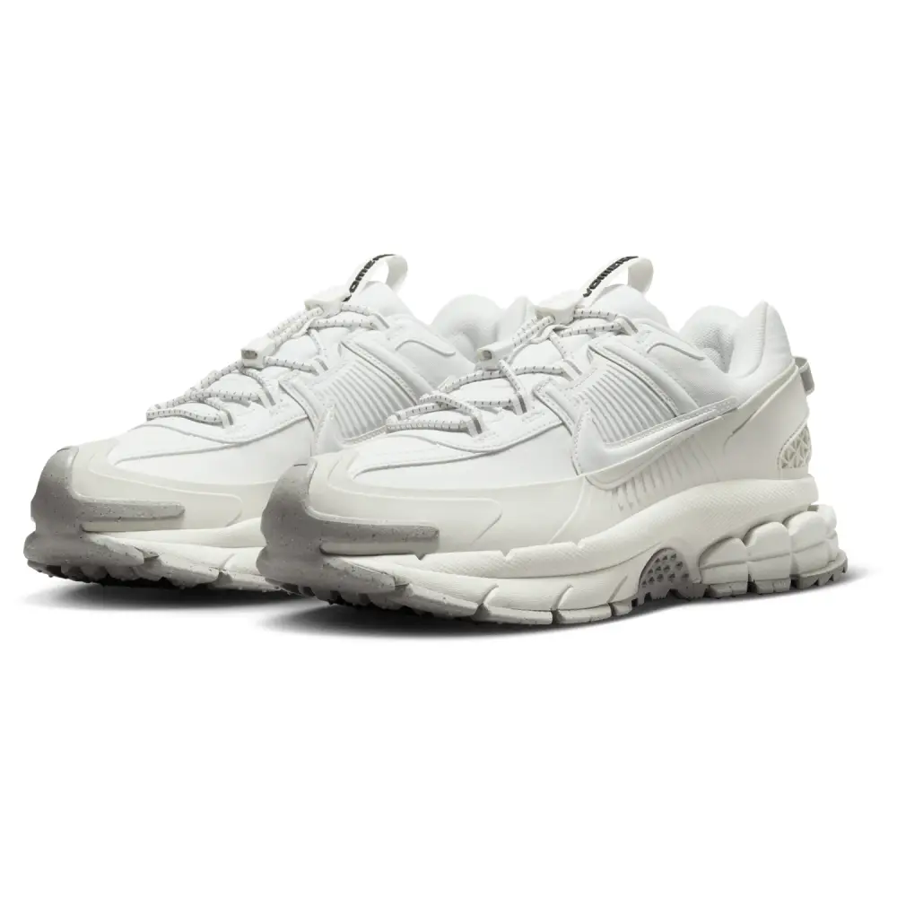 Nike Zoom Vomero Roam  Women 