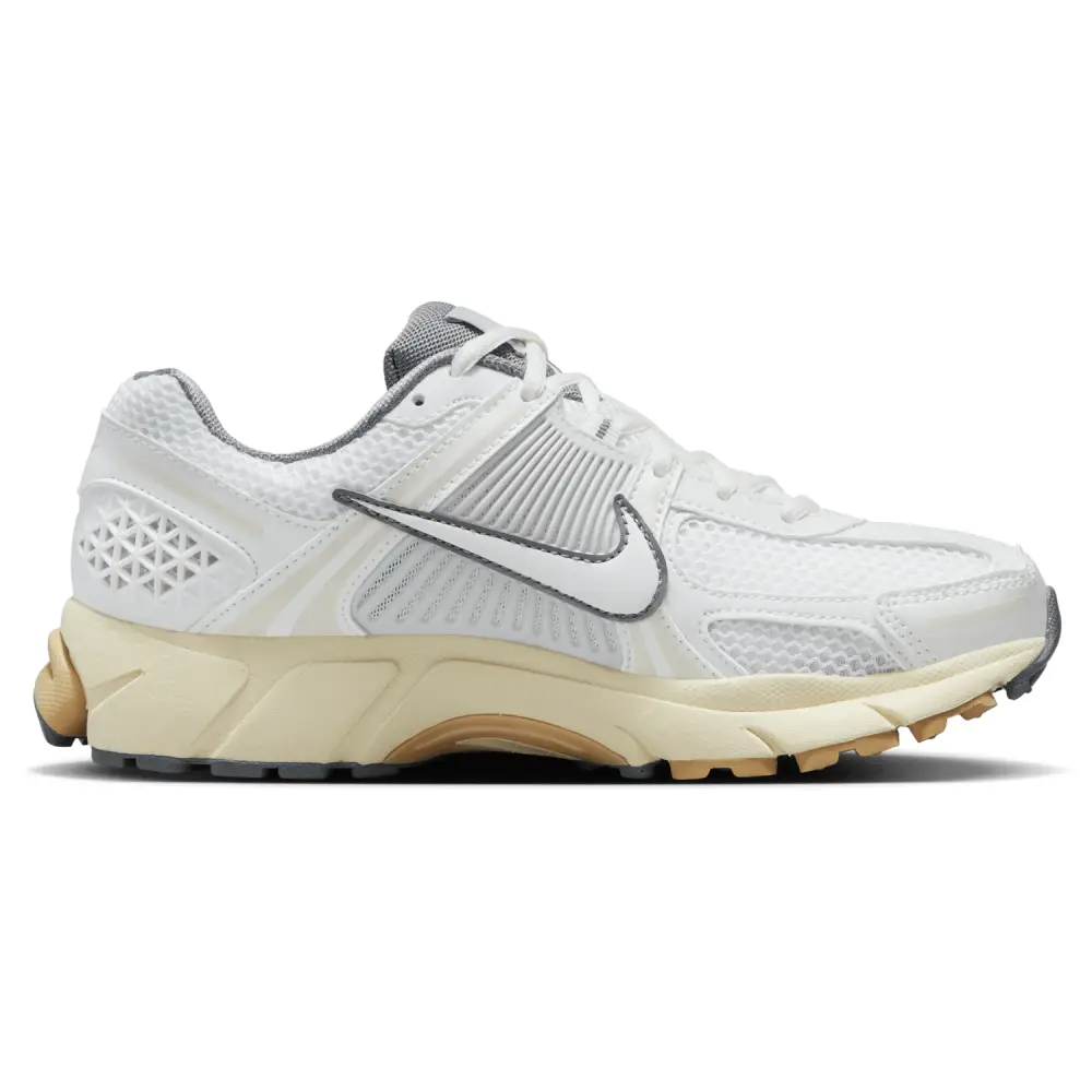 Nike Zoom Vomero 5  Women 