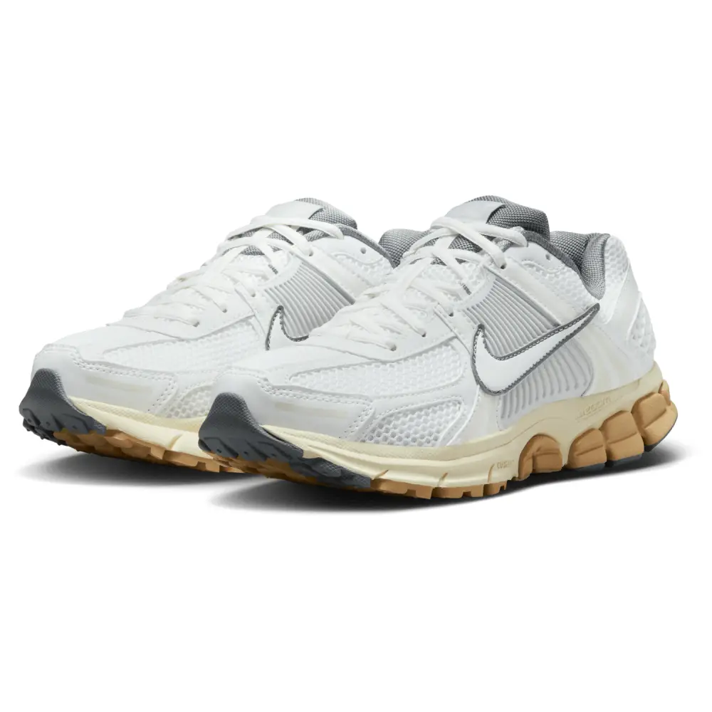 Nike Zoom Vomero 5  Women 