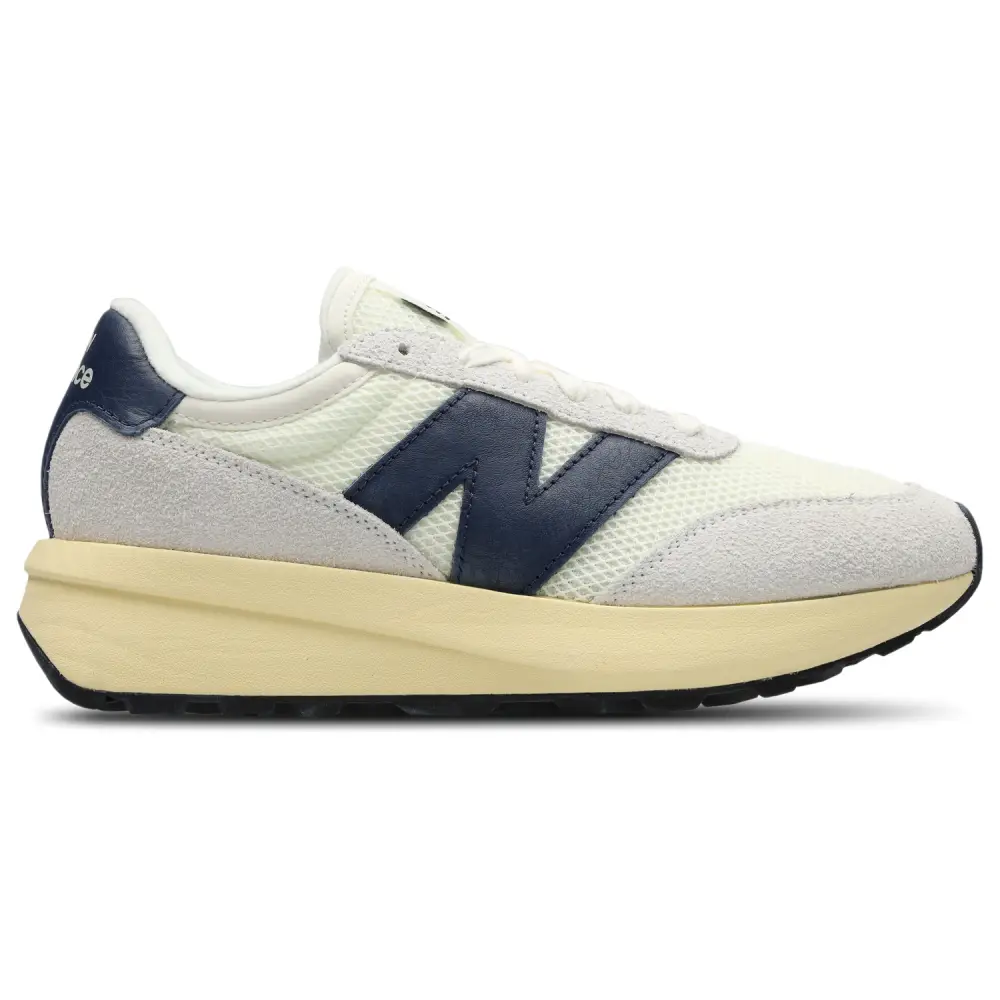 New Balance 370  Women 