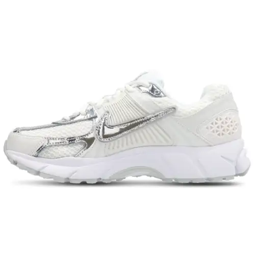 Nike Zoom Vomero 5  Women 