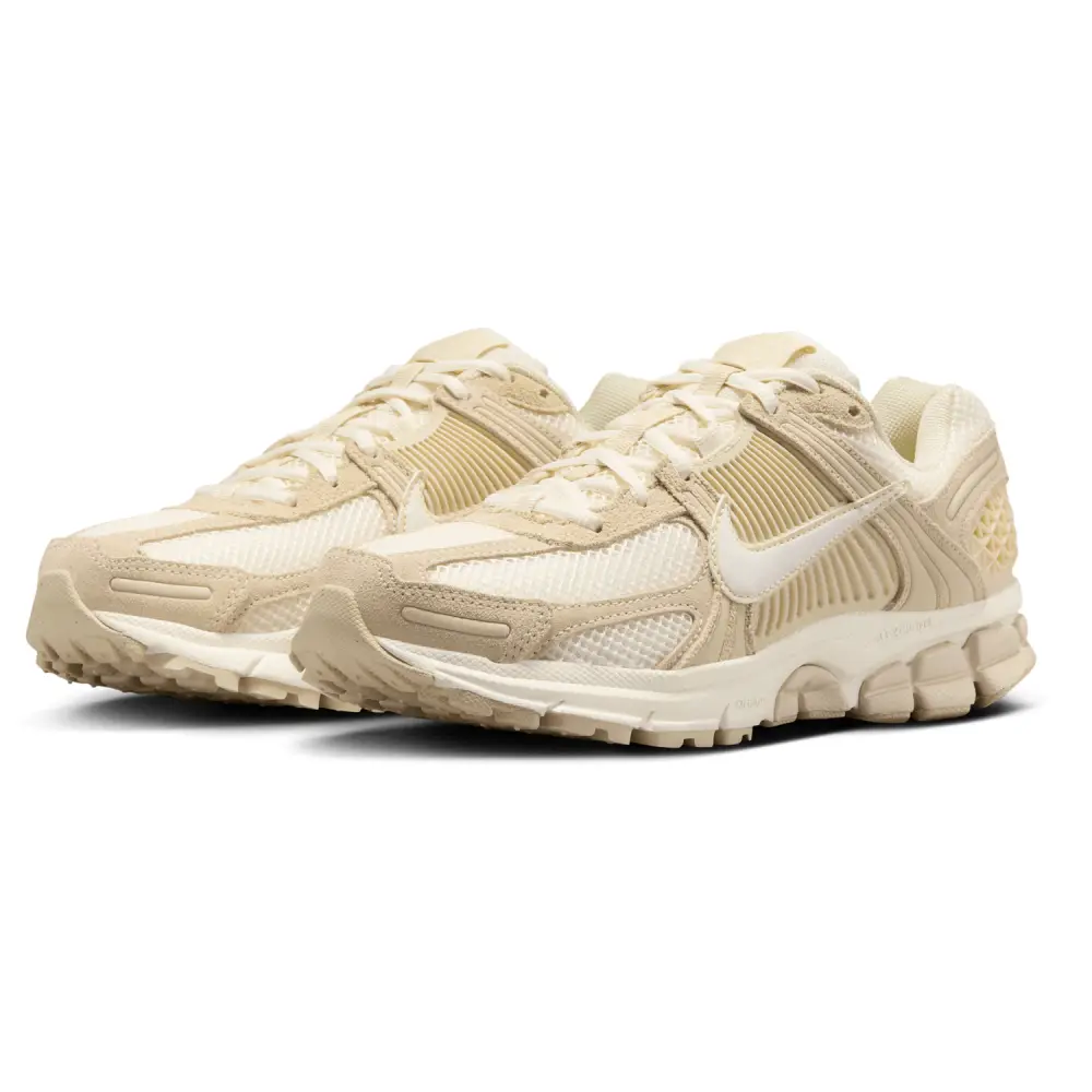 Nike Zoom Vomero 5  Women 