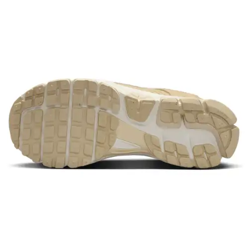 Nike Zoom Vomero 5  Women 