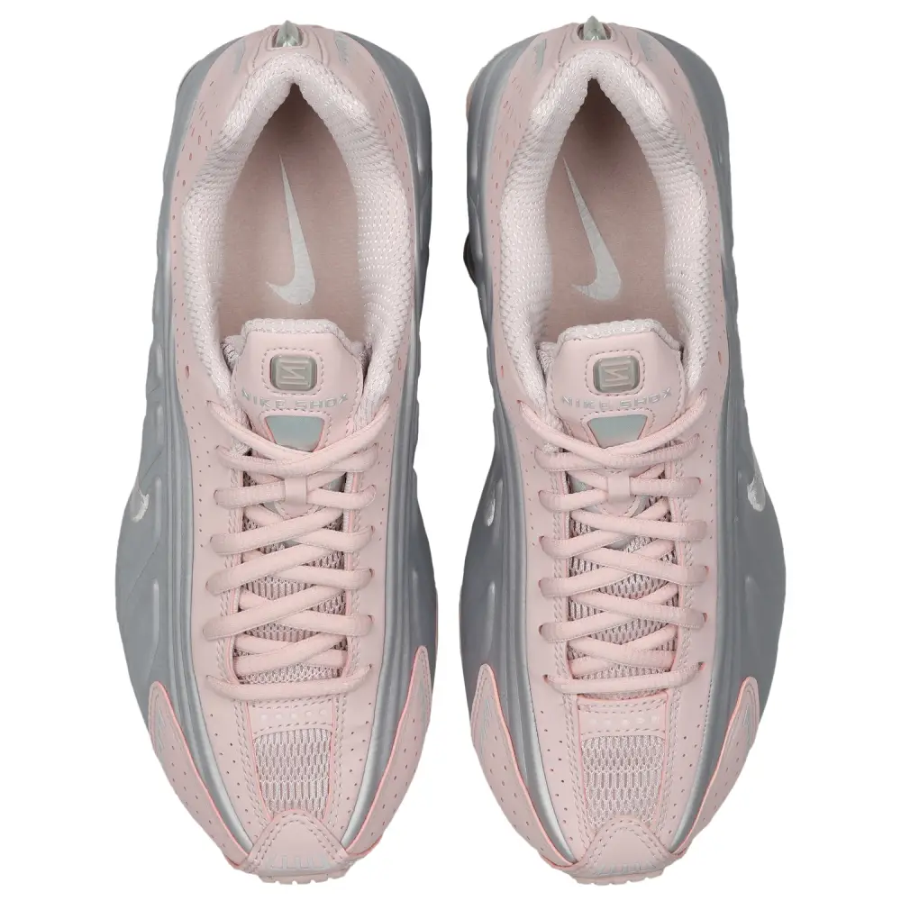 Nike Shox R4  Women 