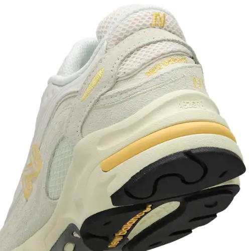 New Balance 1000  Women 