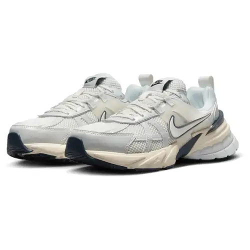 Nike V2k Run  Women 